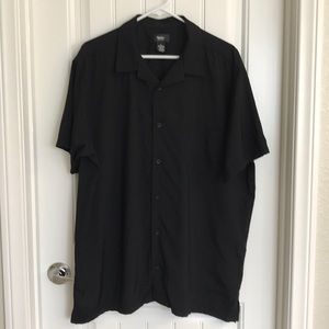 Mossimo men’s button down shirt
